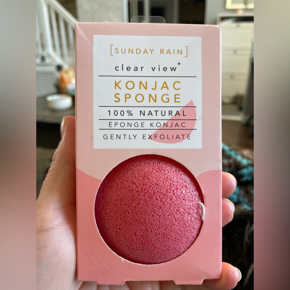 NIB Sunday Rain Konjac sponge